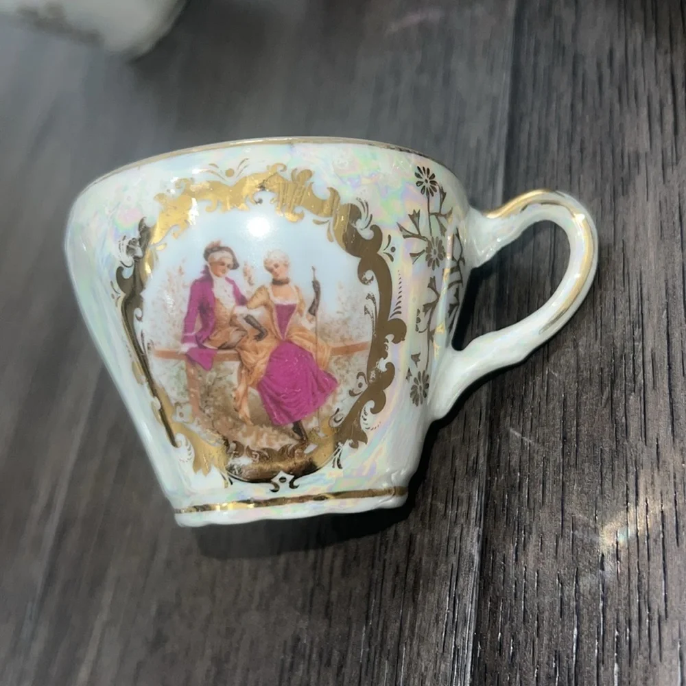 Victorian, gold trimmed, antique like, mini coffee cups with saucer plates